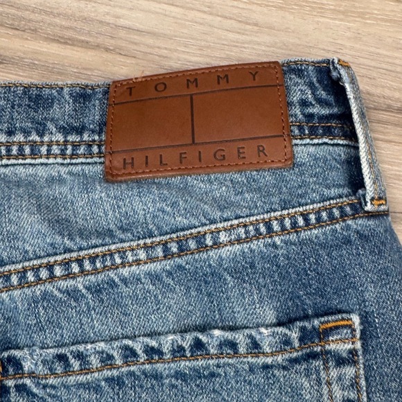 Tommy Hilfiger Mens Blue Distressed Relaxed Fit Straight Leg Jeans  32x30 Y2K‎ - Picture 8 of 16